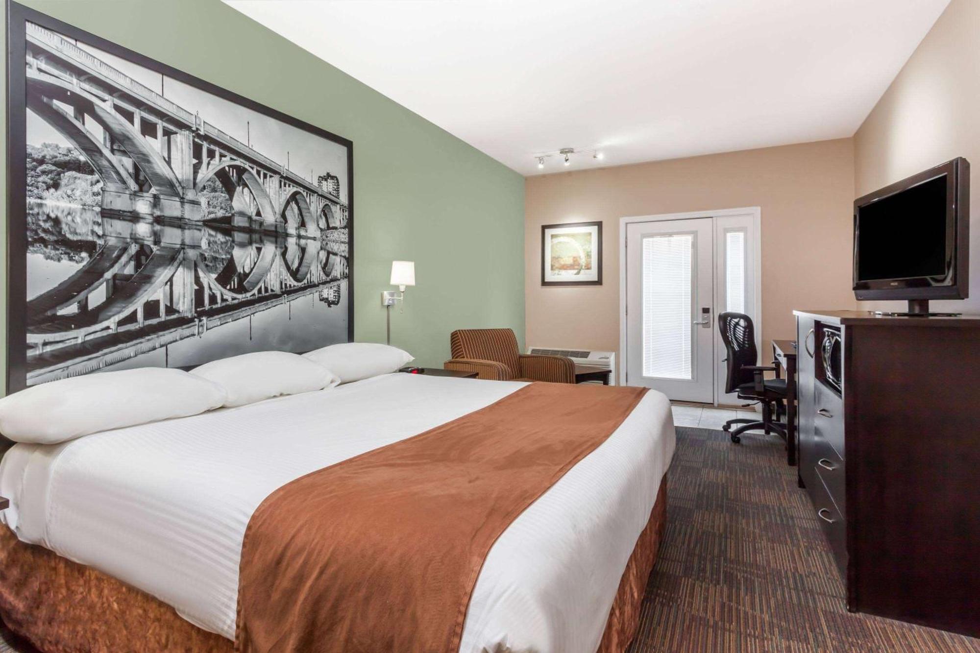 Super 8 By Wyndham Saskatoon Near Saskatoon Airport Ξενοδοχείο Εξωτερικό φωτογραφία